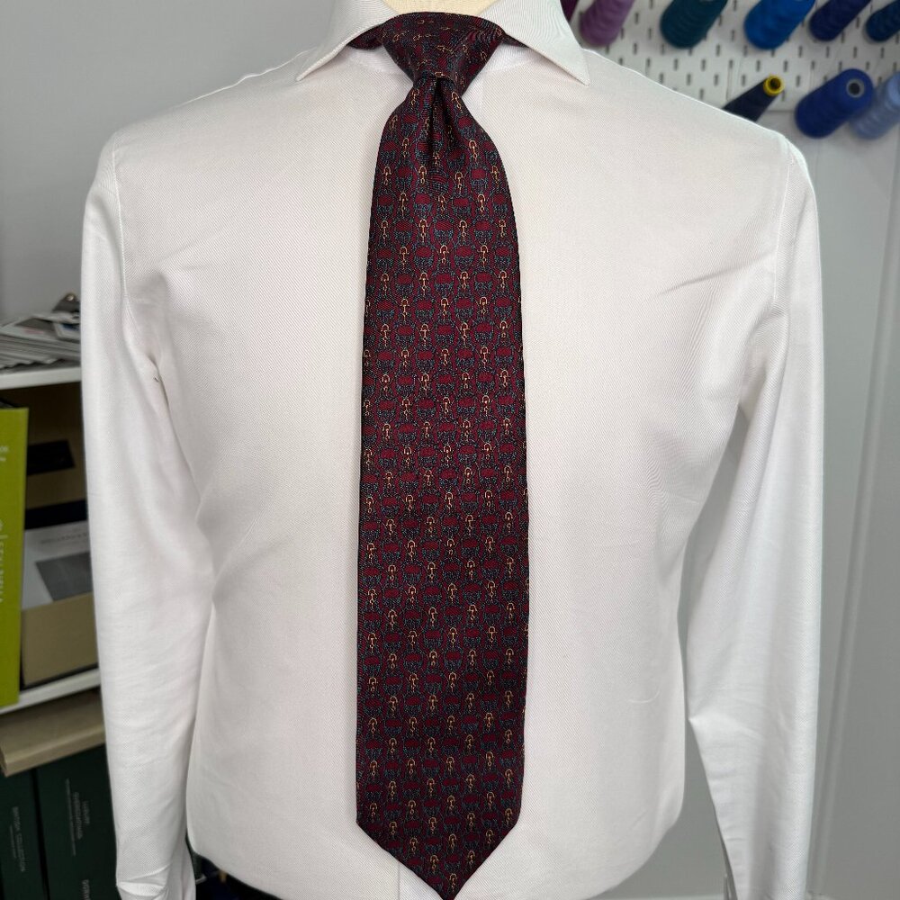 Equestrian pattern tie